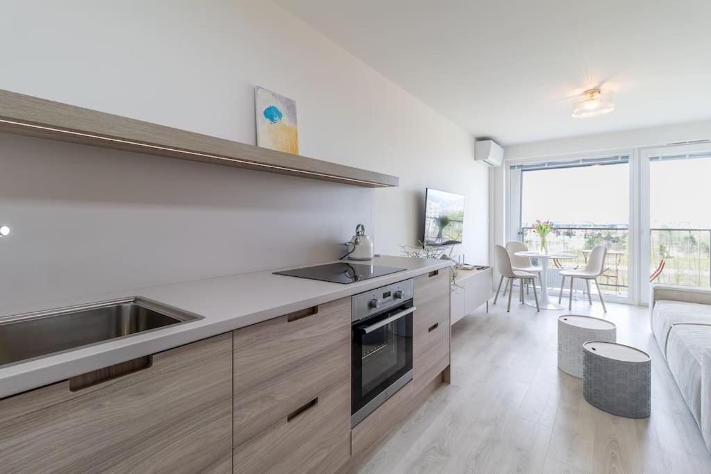 Cozy Apartment Near City Centrum And Bratislava Airport المظهر الخارجي الصورة