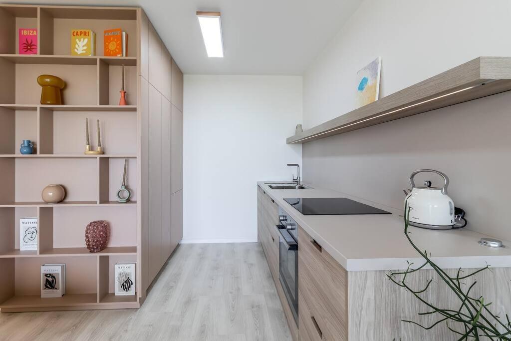 Cozy Apartment Near City Centrum And Bratislava Airport المظهر الخارجي الصورة